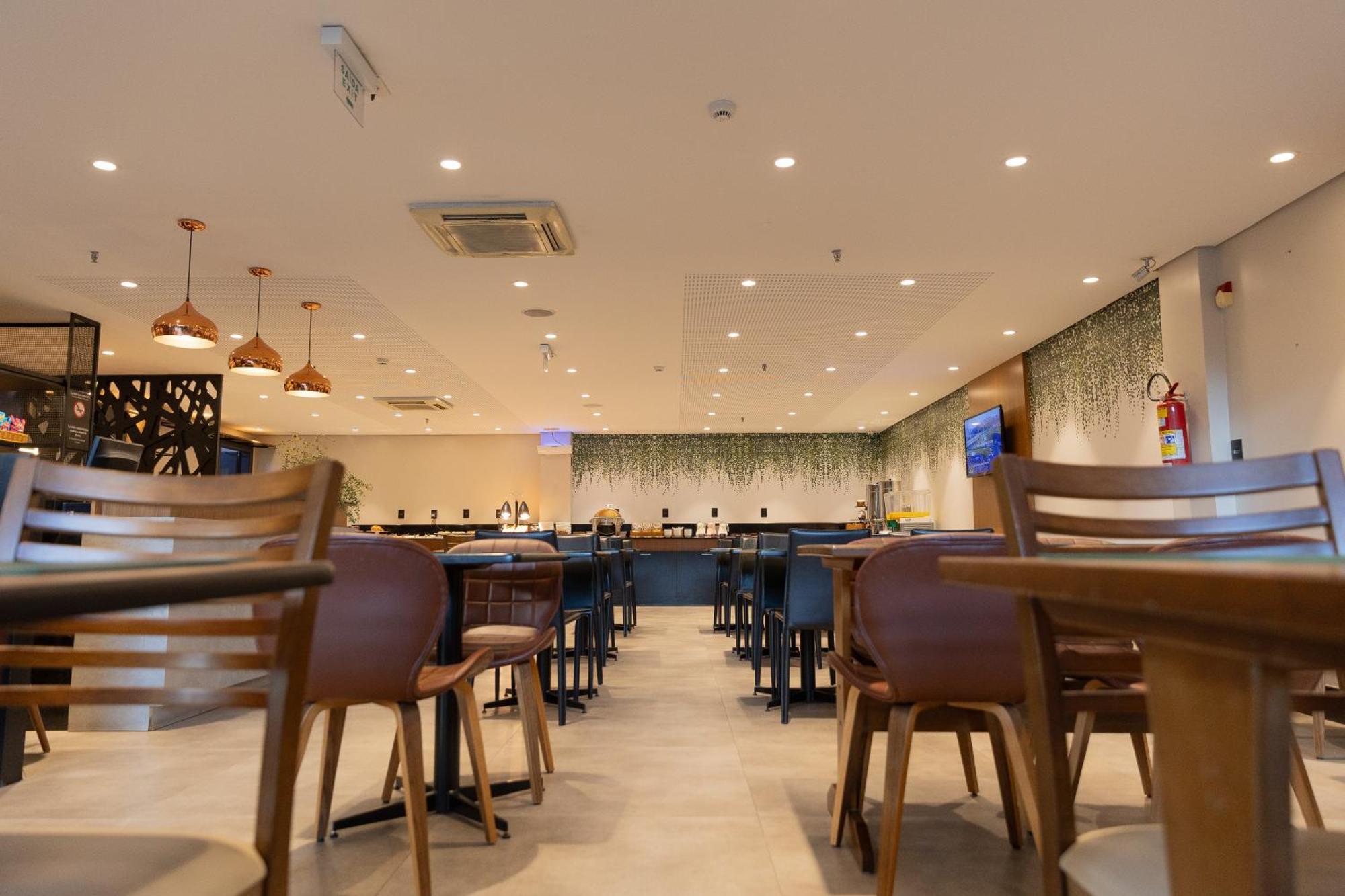 Hotel Lieto โปโซส เด คาลดัส ภายนอก รูปภาพ