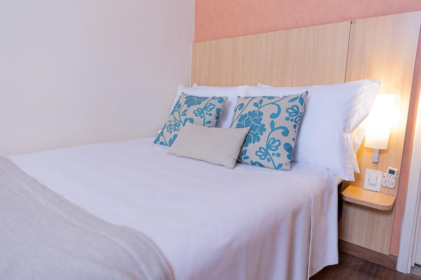 Hotel Lieto โปโซส เด คาลดัส ภายนอก รูปภาพ